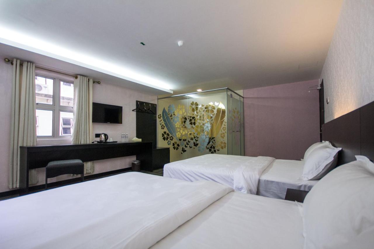 S Hotel Seberang Jaya Buitenkant foto