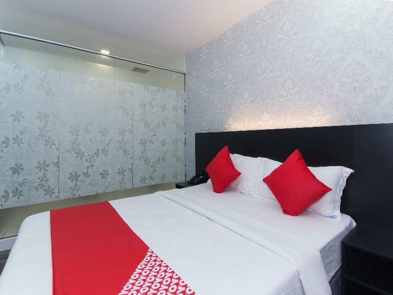 S Hotel Seberang Jaya Buitenkant foto